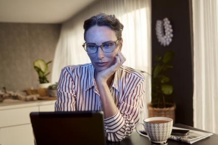 Armani Exchange AX1052